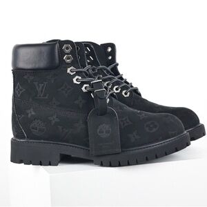 Pharrell Timberland 6 in Ankle Boots